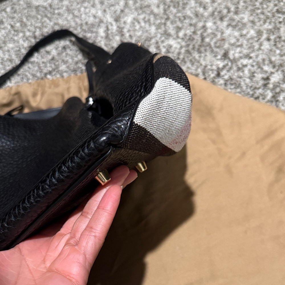 SOLD Burberry Textured Black Leather Shoulder Tote - Picture 6 of 15